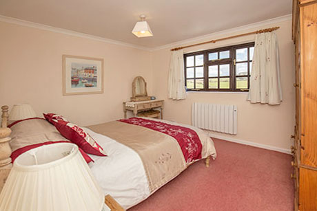 Riverview Cottage bedroom